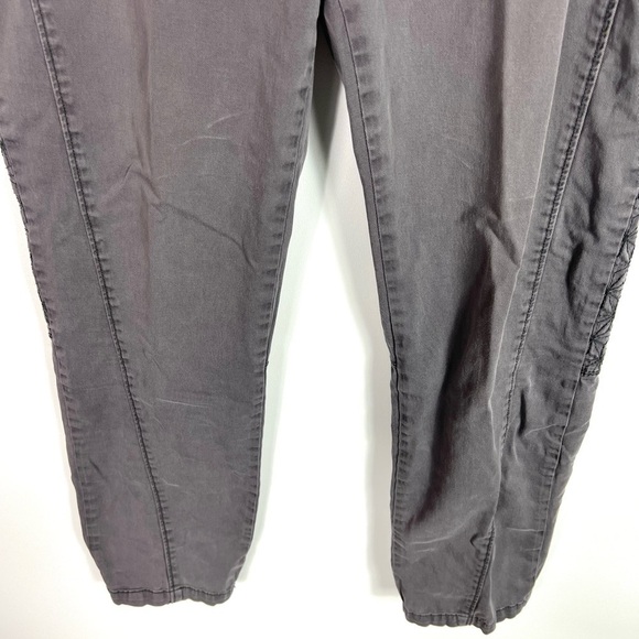 Anthropologie Pilcro and the letterpress pants - Picture 3 of 11